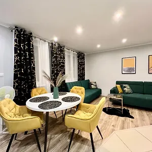 Hallera Apartament